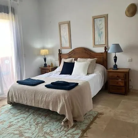 Spacious Duplex Families And Couples Apartment *
