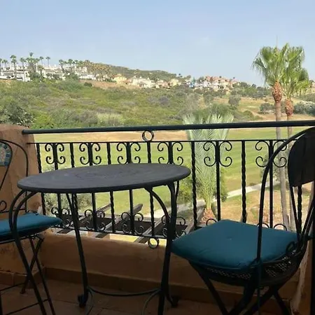 Spacious Duplex Families And Couples Apartment