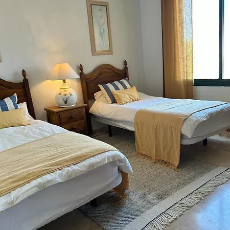 Spacious Duplex Families And Couples Manilva